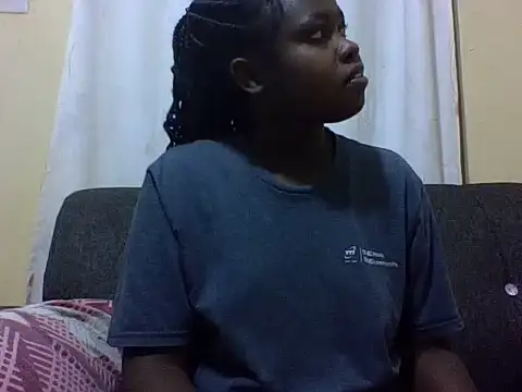 Sweetcecie01 online show from 9, 6, 2026