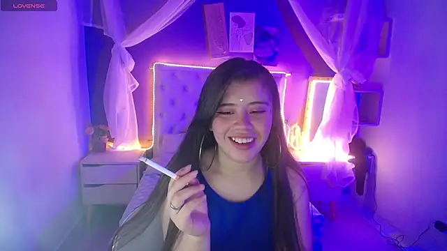 Snapshot of Ingrid_Casas chatting on 3, 12, 2024 Ingrid Casas online show from 3, 12, 2024