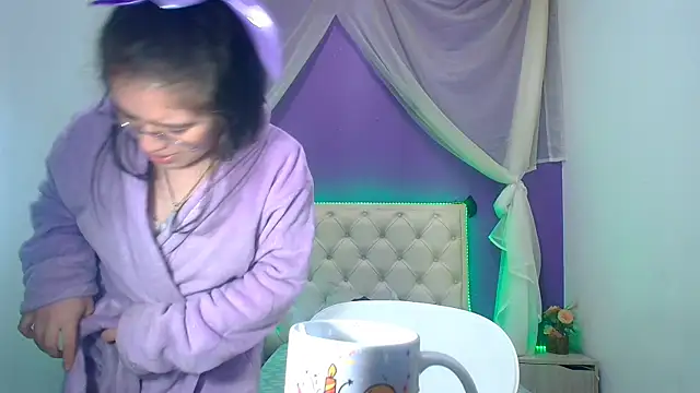 Snapshot of Ingrid_Casas chatting on 15, 12, 2024 Ingrid Casas online show from 15, 12, 2024