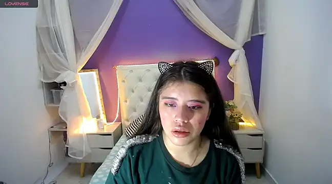 Snapshot of Ingrid_Casas chatting on 29, 12, 2024 Ingrid Casas online show from 29, 12, 2024