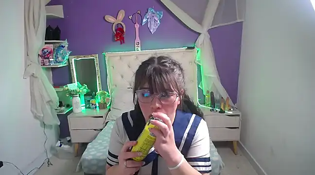 Snapshot of Ingrid_Casas chatting on 31, 1, 2025 Ingrid Casas online show from 31, 1, 2025