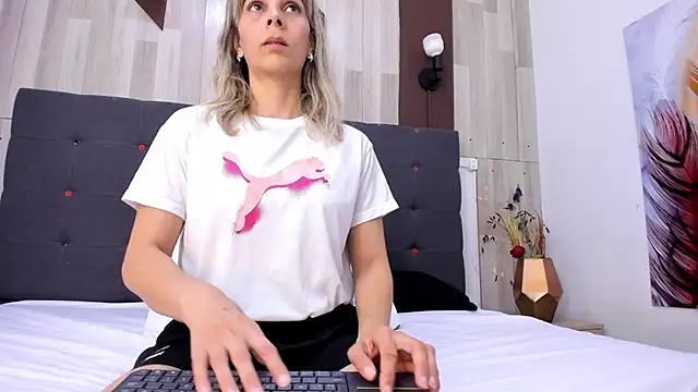 Anastasiapriest online show from 13, 5, 2026