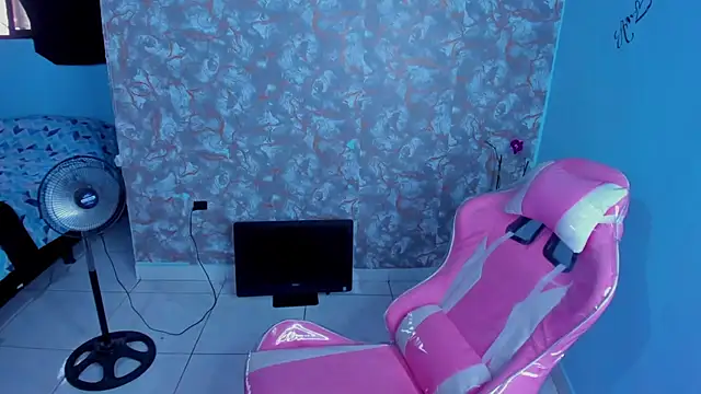 Snapshot of AngelaCoffee chatting on 12, 3, 2026 AngelaCoffee online show from 12, 3, 2026