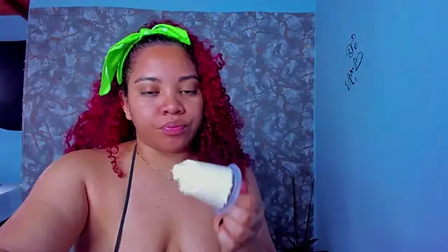 Snapshot of AngelaCoffee chatting on 17, 3, 2026 AngelaCoffee online show from 17, 3, 2026