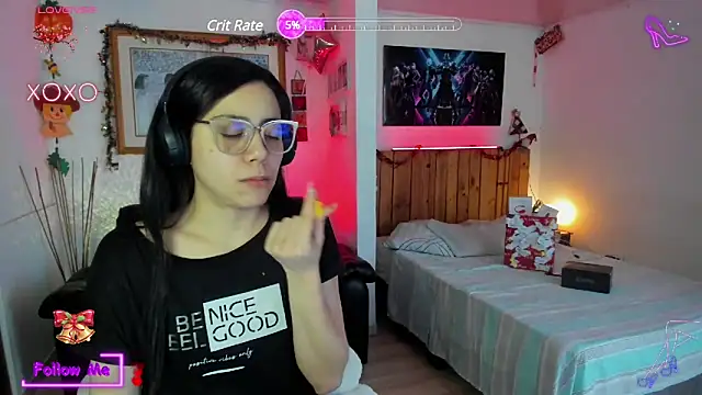 LauGrayJ online show from 7, 12, 2024
