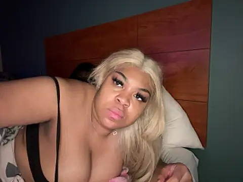 Snapshot of AUNYXXX chatting on 14, 6, 2026 AUNYXXX online show from 14, 6, 2026