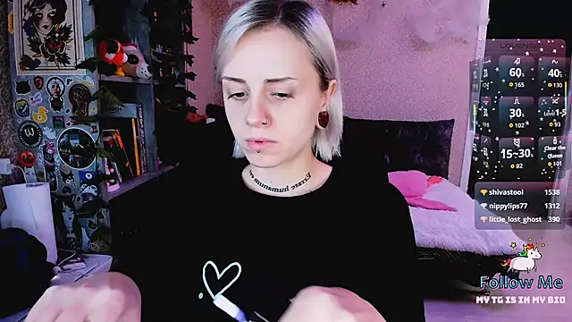 NaniMoore online show from 23, 11, 2025