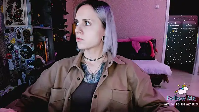 NaniMoore online show from 12, 1, 2026