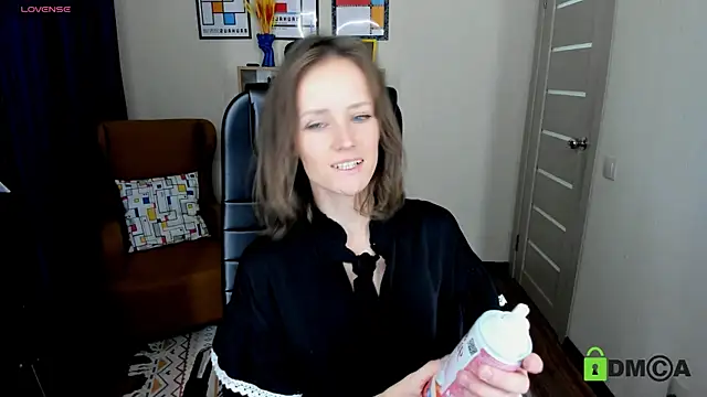 FrancescaCollins online show from 22, 9, 2025