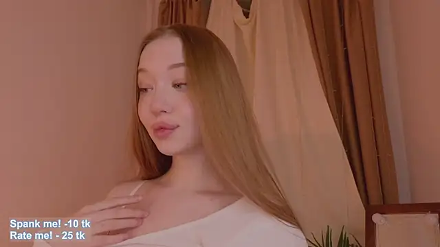 Snapshot of VioletMills chatting on 15, 10, 2025 VioletMills online show from 15, 10, 2025