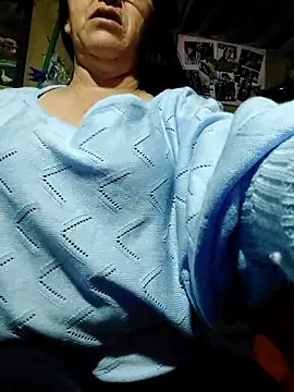 Snapshot of clarita_01 chatting on 29, 9, 2025 clarita 01 online show from 29, 9, 2025