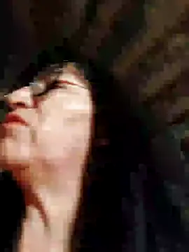 Snapshot of clarita_01 chatting on 16, 10, 2025 clarita 01 online show from 16, 10, 2025