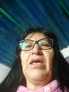 clarita 01 online show from 3, 5, 2026