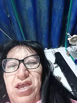 clarita 01 online show from 11, 5, 2026