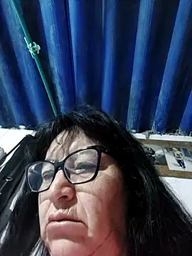 Snapshot of clarita_01 chatting on 1, 7, 2026 clarita 01 online show from 1, 7, 2026