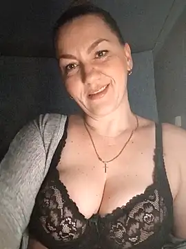 Snapshot of Ant0nina chatting on 15, 12, 2024 Ant0nina online show from 15, 12, 2024