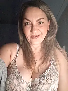 Snapshot of Ant0nina chatting on 16, 12, 2024 Ant0nina online show from 16, 12, 2024