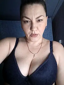 Snapshot of Ant0nina chatting on 9, 3, 2025 Ant0nina online show from 9, 3, 2025