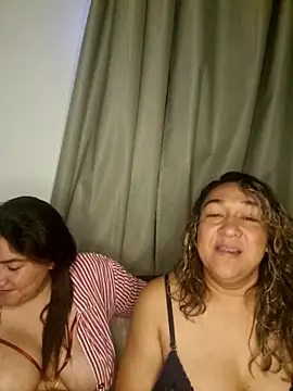 Snapshot of kitty_84 chatting on 6, 4, 2026 kitty 84 online show from 6, 4, 2026