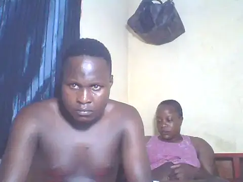 Dark Queenchocolate online show from 13, 12, 2025