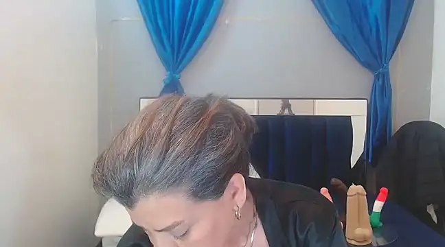 vikyadams online show from 4, 2, 2025