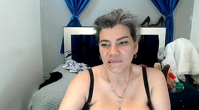 vikyadams online show from 10, 2, 2025