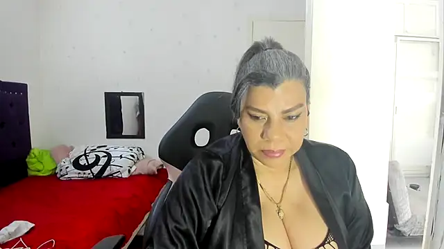 vikyadams online show from 22, 9, 2025