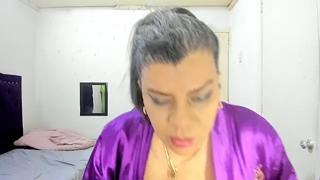 vikyadams online show from 31, 10, 2025