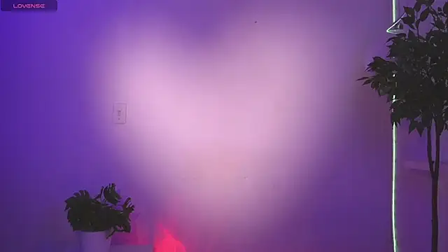 catalina  lovers online show from 13, 2, 2026