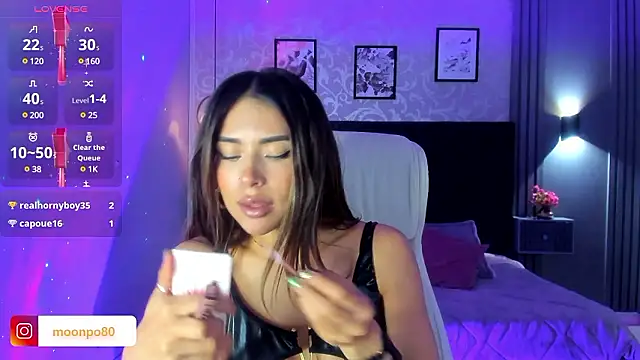 Snapshot of Luna__Ponce chatting on 3, 12, 2024 Luna Ponce online show from 3, 12, 2024