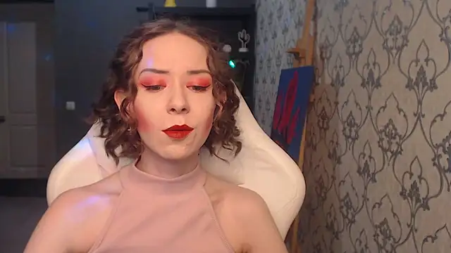 FascinatingEyess online show from 25, 4, 2026