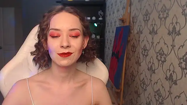 FascinatingEyess online show from 4, 5, 2026