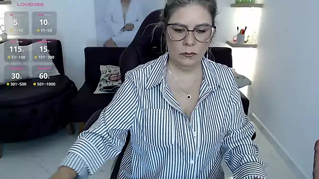 zehra sanem online show from 25, 5, 2026