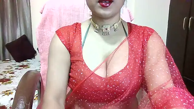 Snapshot of Queenhimanshi chatting on 9, 7, 2026 Queenhimanshi online show from 9, 7, 2026