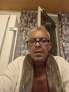 Picolo4111 online show from 14, 9, 2025