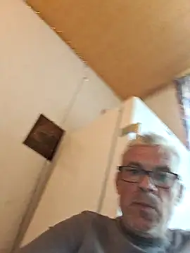 Picolo4111 online show from 17, 9, 2025