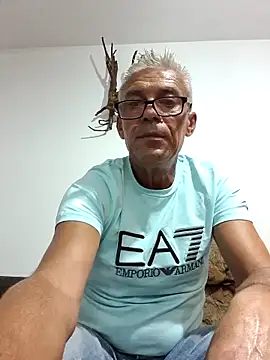 Picolo4111 online show from 19, 9, 2025