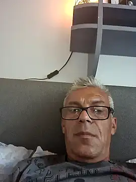 Picolo4111 online show from 26, 9, 2025