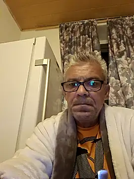 Picolo4111 online show from 29, 9, 2025