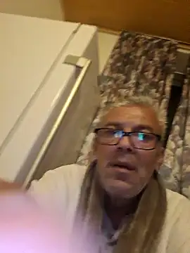 Picolo4111 online show from 11, 10, 2025