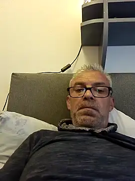 Picolo4111 online show from 11, 10, 2025