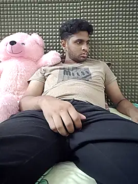 Snapshot of mykecockslong chatting on 6, 10, 2025 mykecockslong online show from 6, 10, 2025