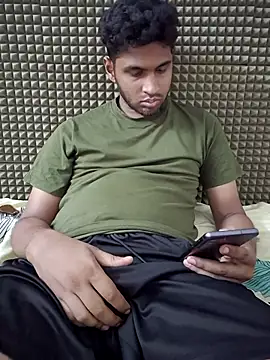 Snapshot of mykecockslong chatting on 7, 10, 2025 mykecockslong online show from 7, 10, 2025