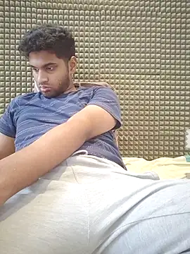 Snapshot of mykecockslong chatting on 10, 10, 2025 mykecockslong online show from 10, 10, 2025