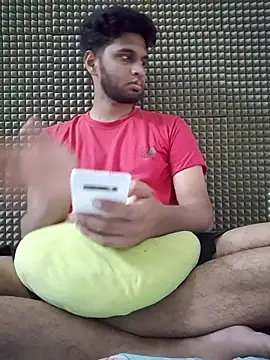 Snapshot of mykecockslong chatting on 21, 10, 2025 mykecockslong online show from 21, 10, 2025