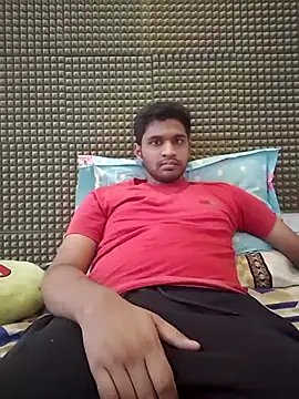 Snapshot of mykecockslong chatting on 13, 11, 2025 mykecockslong online show from 13, 11, 2025