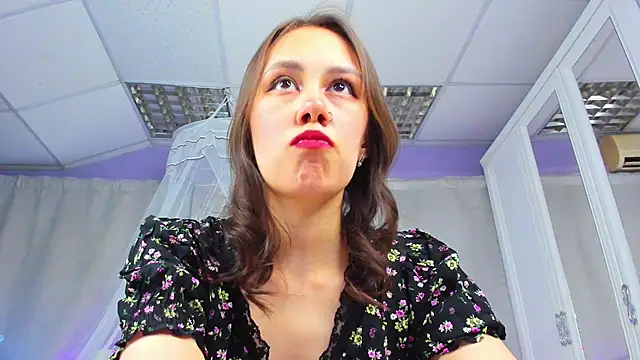 Snapshot of SofiaSolar chatting on 24, 2, 2025 SofiaSolar online show from 24, 2, 2025