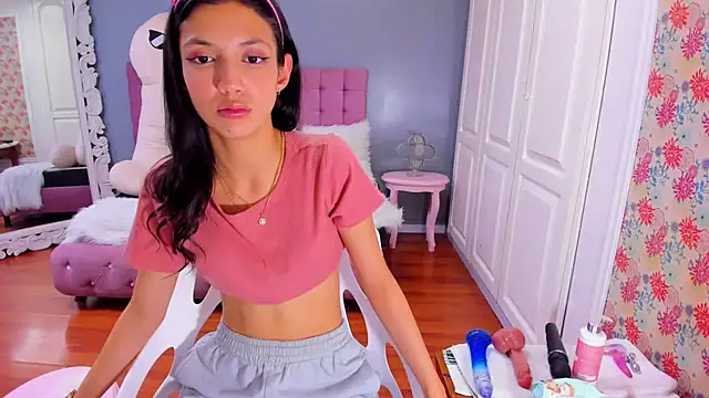 Snapshot of Iris_Stone_ chatting on 9, 1, 2025 Iris Stone online show from 9, 1, 2025