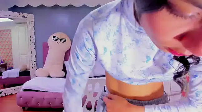 Snapshot of Iris_Stone_ chatting on 15, 1, 2025 Iris Stone online show from 15, 1, 2025