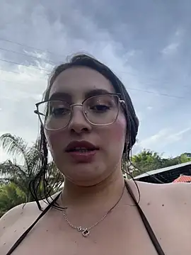 VioletPearson online show from 22, 6, 2026